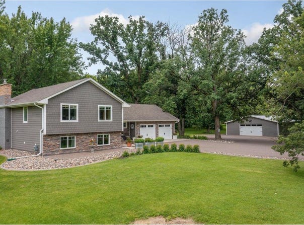 22101 129th Avenue N, Rogers, MN 55374
