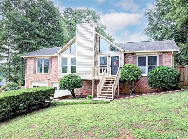 45 Skyview Circle, Cartersville, GA 30120