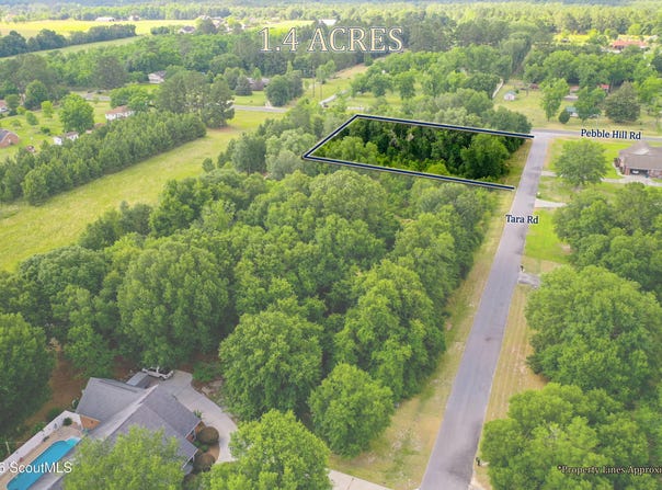5561 Tara Road, Waycross, GA 31503
