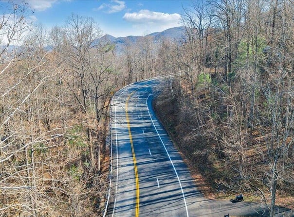 Bent Mountain Rd, Roanoke, VA 24018