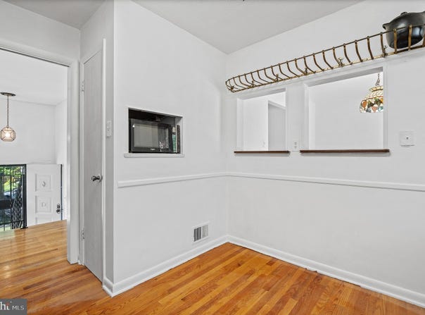 6311 BARRS LANE, LANHAM, MD 20706