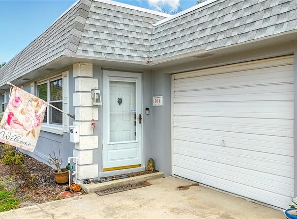 304 MINDY DRIVE, LARGO, FL 33771