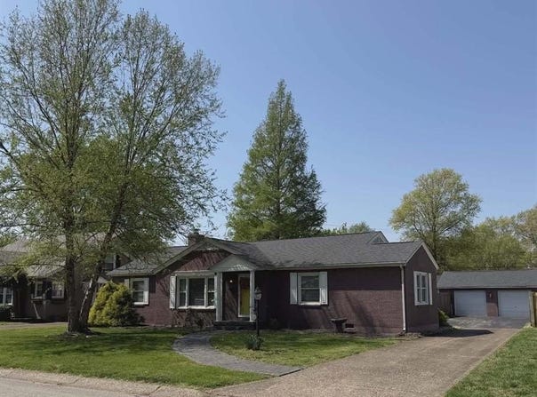 2004 Robin Road, Owensboro, KY 42301