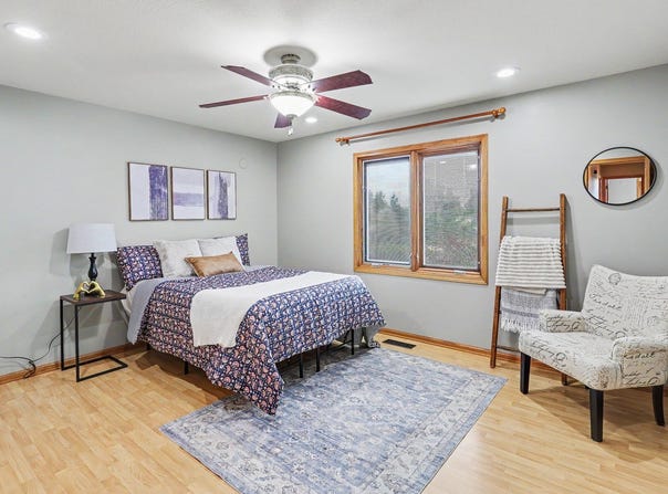 2521 Hemel Drive, Pella, IA 50219