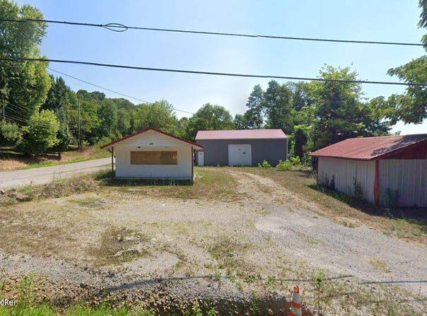 2622 KY 198, Middleburg, KY 42541