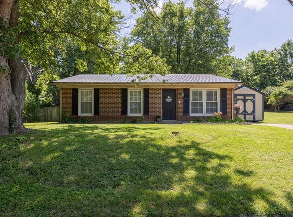 2314 Redbud Lane, Paris, KY 40361