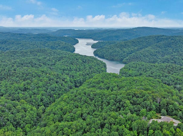 Hidden Cove Lane, Allons, TN 38541