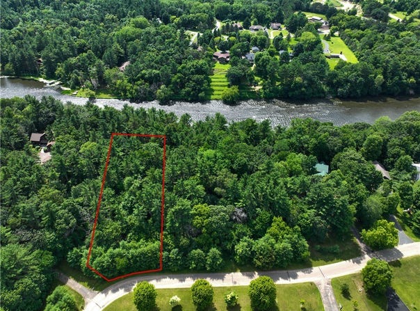 N6929 549th Street, Menomonie, WI 54751
