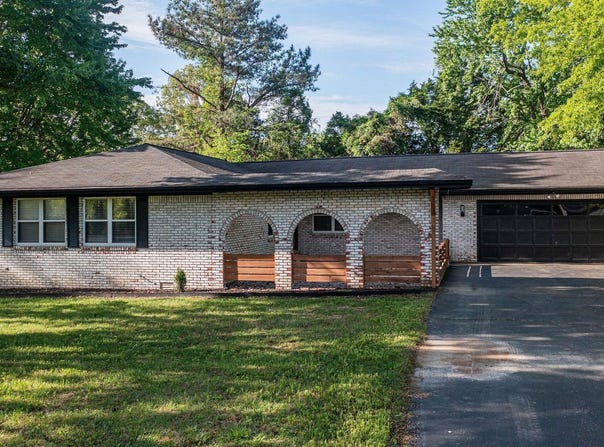 145 Duncan Dr, Paducah, KY 42003