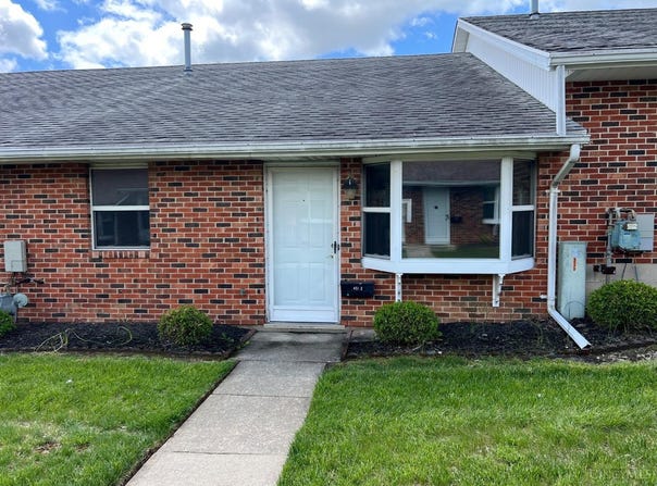4512 Ridgewood Road E, Springfield, OH 45503