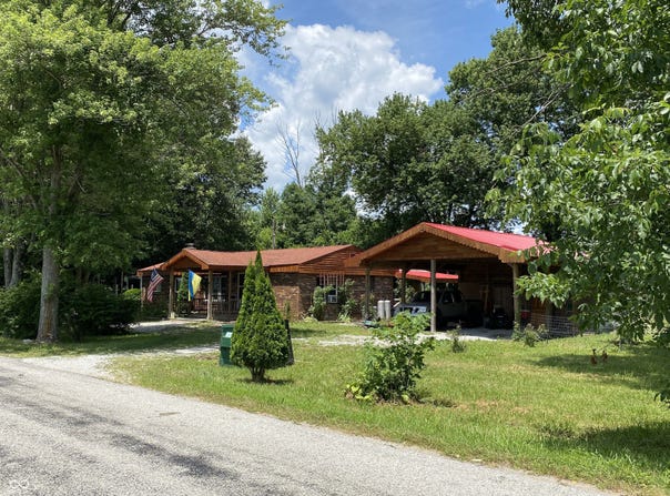 1591 S Graveyard Road, Paragon, IN 46166