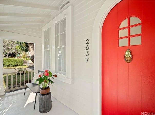 2637 Manoa Road, Honolulu, HI 96822