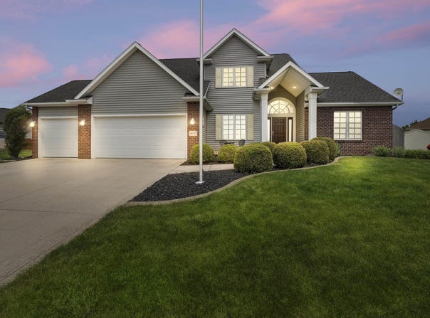 4616 Homestead Trail, Woodburn, IN 46797-9691