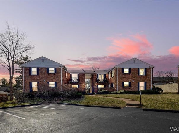 13419 Land O Woods Drive, St Louis, MO 63141