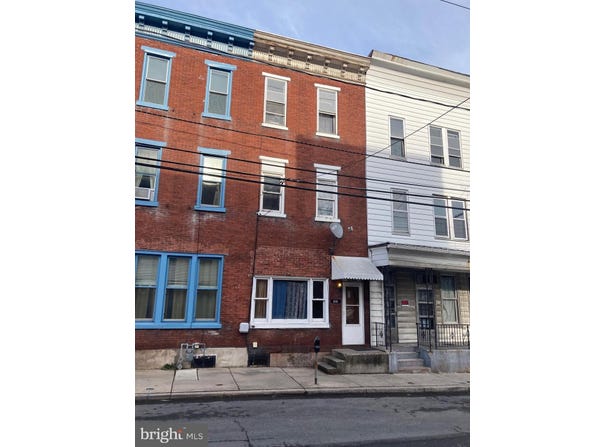 212 N 2ND STREET, POTTSVILLE, PA 17901