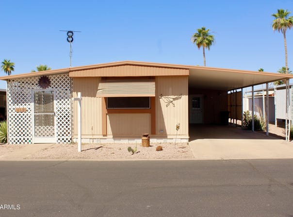 2605 S TOMAHAWK Road, Apache Junction, AZ 85119