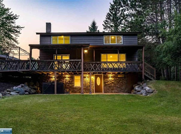 29 N Ridge Rd, Esko, MN 55733