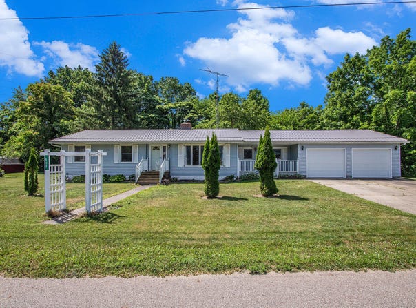 608 Prospect Street, Hartford, MI 49057