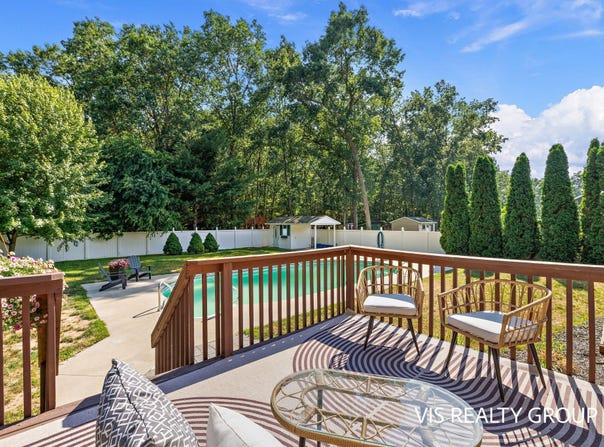 4639 Pine Hollow Road, Muskegon, MI 49442