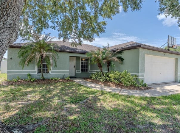 145 EAGLE POINT BOULEVARD, AUBURNDALE, FL 33823