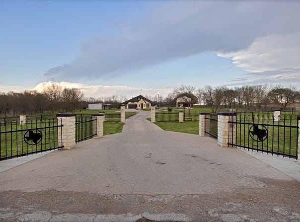 7044 Star Trail, Crandall, TX 75114