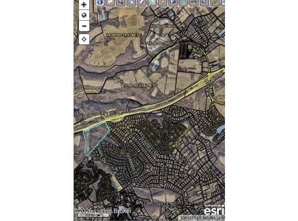 16-00-00-2 Clore Ln, Crestwood, KY 40014