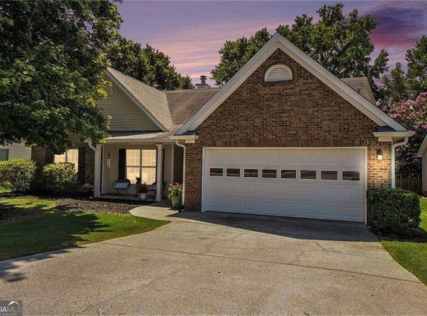 4020 Mcpherson, Acworth, GA 30101