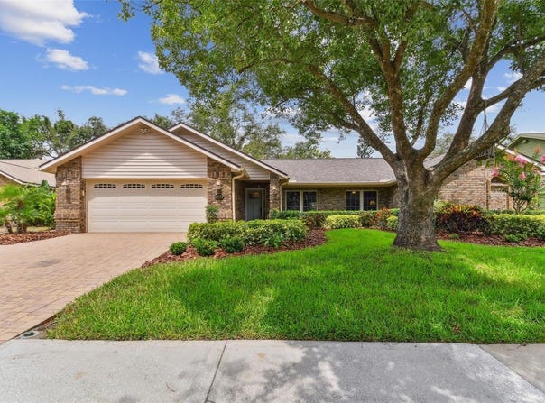 1810 TAMERLANE PLACE, BRANDON, FL 33510