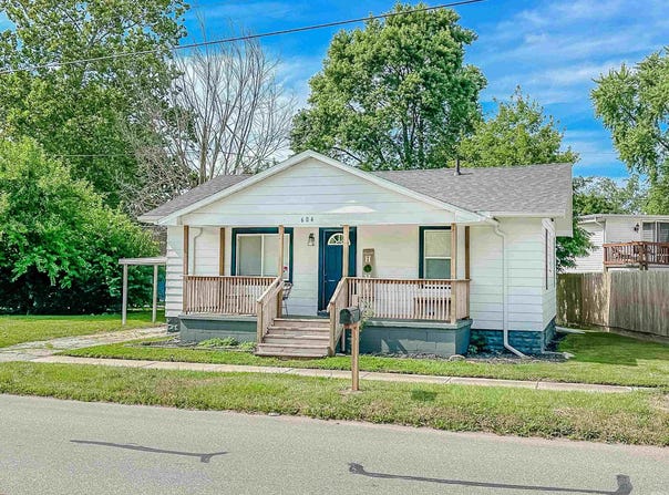 604 E Lusher Avenue, Elkhart, IN 46516