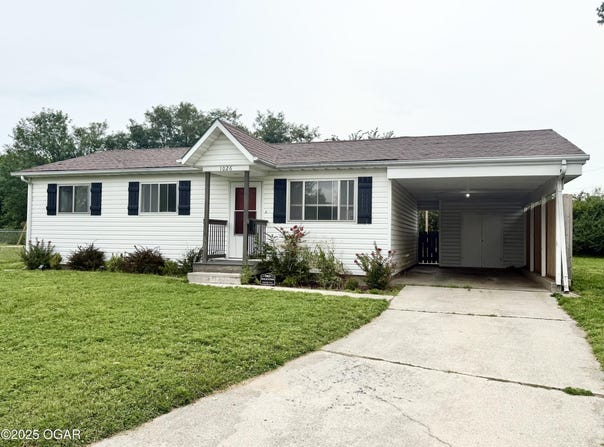 1026 Texas Circle, Joplin, MO 64801
