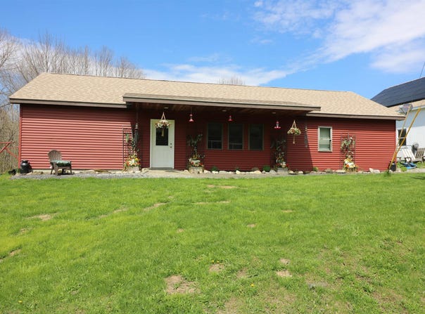 536 Sugar House Road, Williamstown, VT 05679