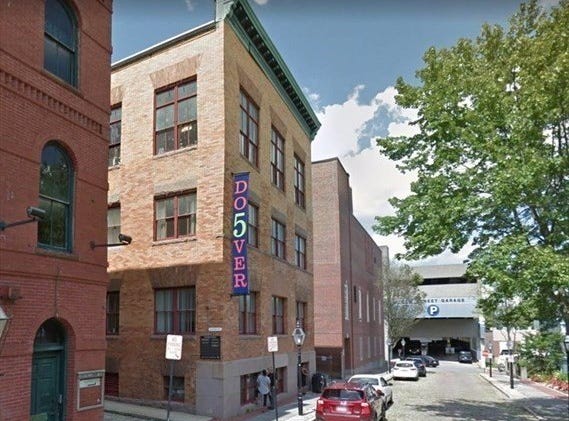 5 Dover St, New Bedford, MA 02740