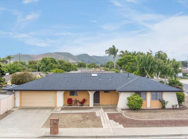 1300 E Airport Avenue, LOMPOC, CA 93436