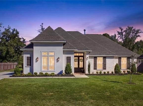 761 ENGLISH OAK Drive, Madisonville, LA 70447