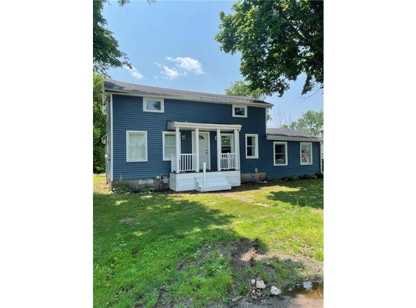 16562 Ridge Road, Murray, NY 14470