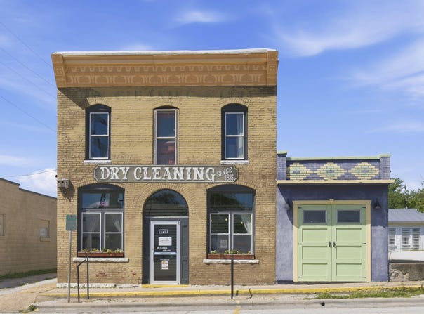 Bolivar, MO 65613