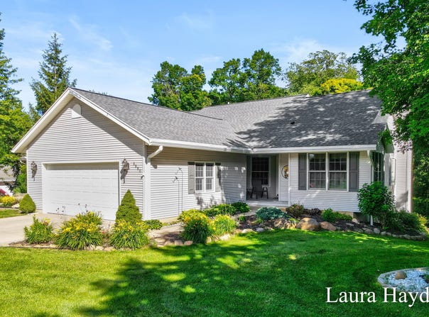 6880 Beechwood Drive, Saranac, MI 48881