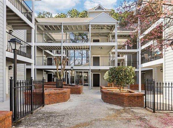 307 Granville Court, Atlanta, GA 30328
