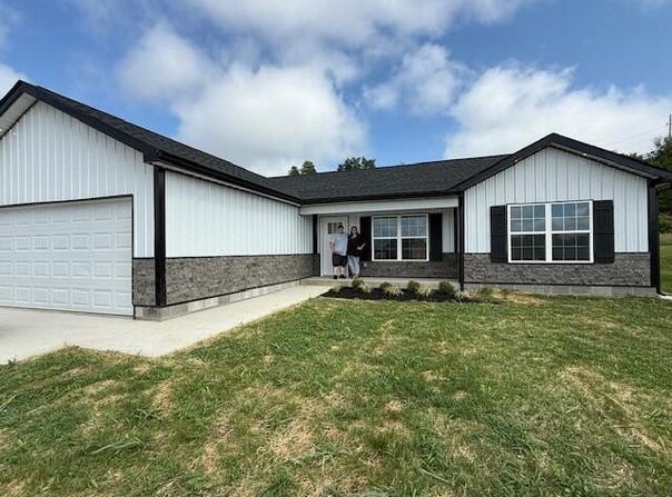 137 southland Drive, Cynthiana, KY 41031