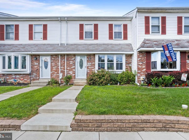 921 GREENHOUSE DRIVE, SECANE, PA 19018