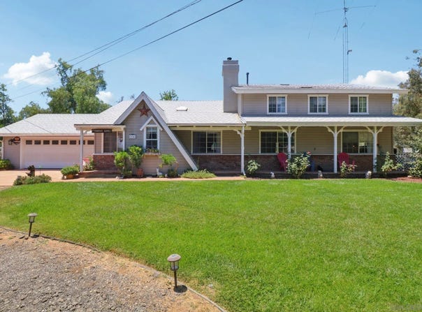 2162 Montecito Rd, Ramona, CA 92065