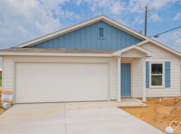 602 Clear Creek Court, Clyde, TX 79510