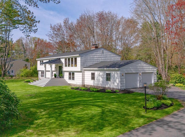 56 Carroll Street, Falmouth, ME 04105