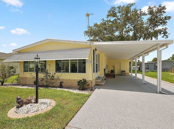 717 Truman Avenue, The Villages, FL 32159