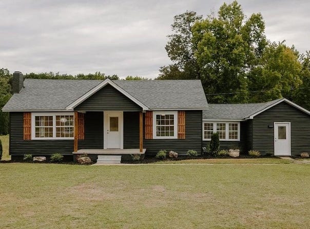 401 S Thayer Ave., Aberdeen, MS 39730