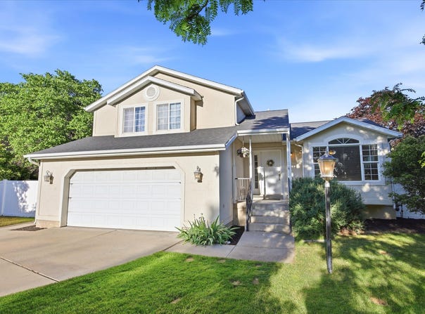 799 S 900 E, Springville, UT 84663