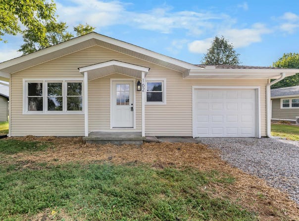 162 N East Street, Crothersville, IN 47229