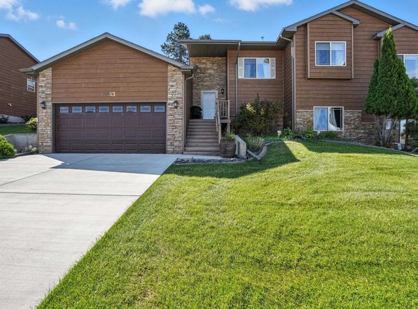 6533 Muirfield Drive, Rapid City, SD 57702