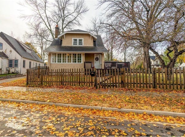 804 2nd Avenue NE, Waseca, MN 56093