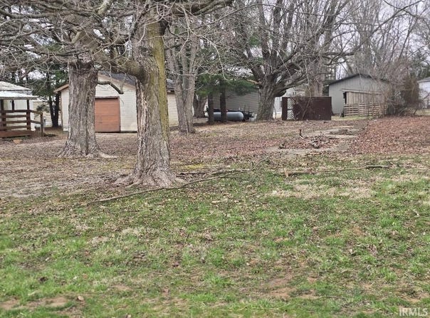 89 SMALL FRY Avenue, Cloverdale, IN 46120